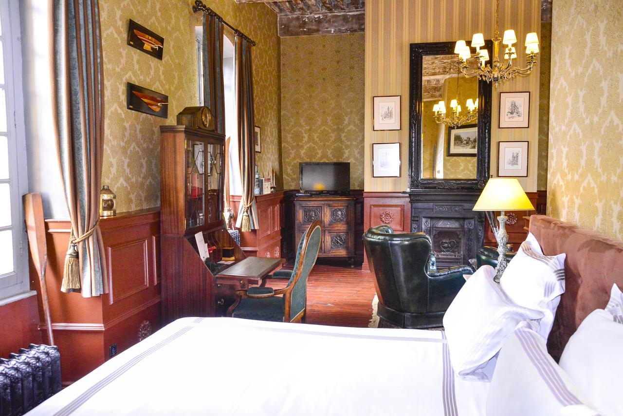Chateau D'Origny, Chambres D'Hotes Et Restaurant Gastronomique Ouches Eksteriør billede