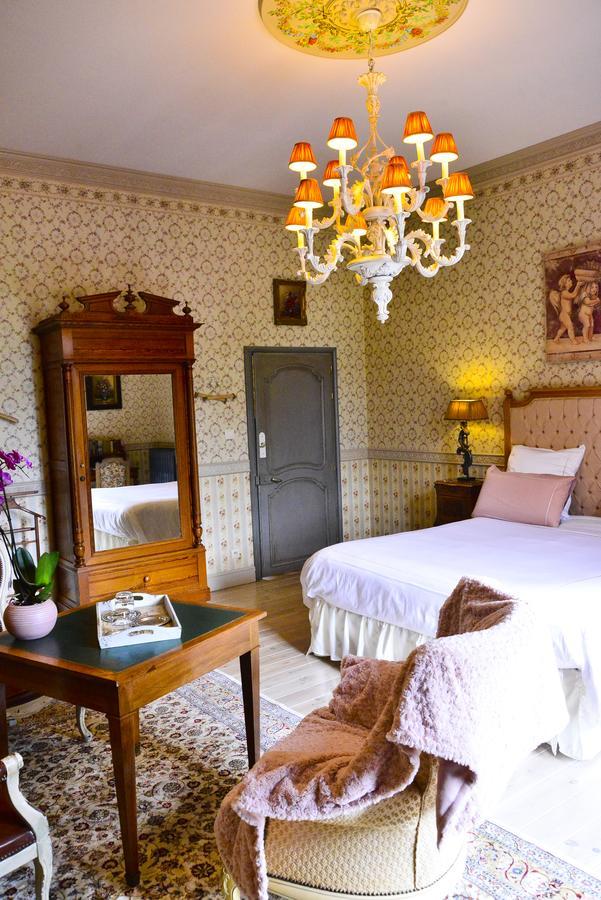 Chateau D'Origny, Chambres D'Hotes Et Restaurant Gastronomique Ouches Eksteriør billede
