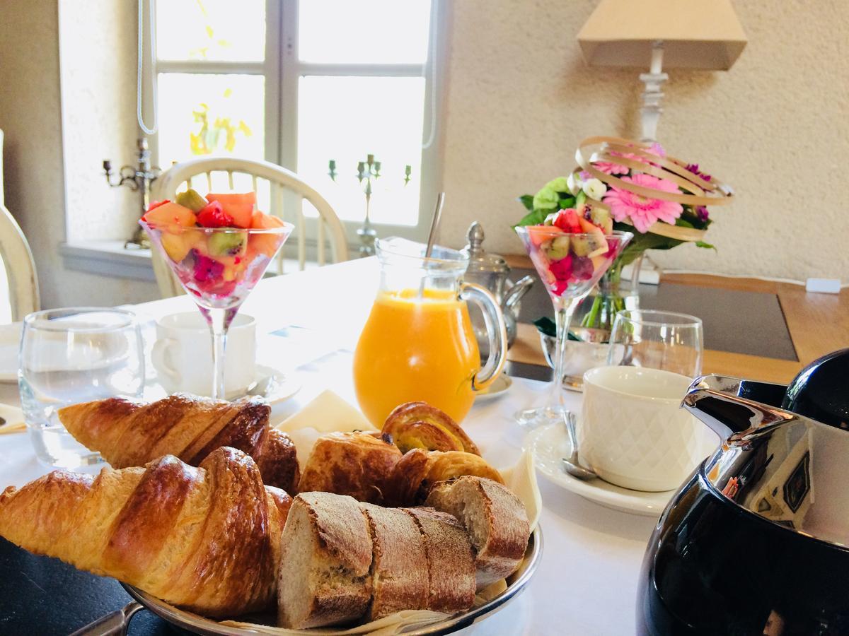 Chateau D'Origny, Chambres D'Hotes Et Restaurant Gastronomique Ouches Eksteriør billede