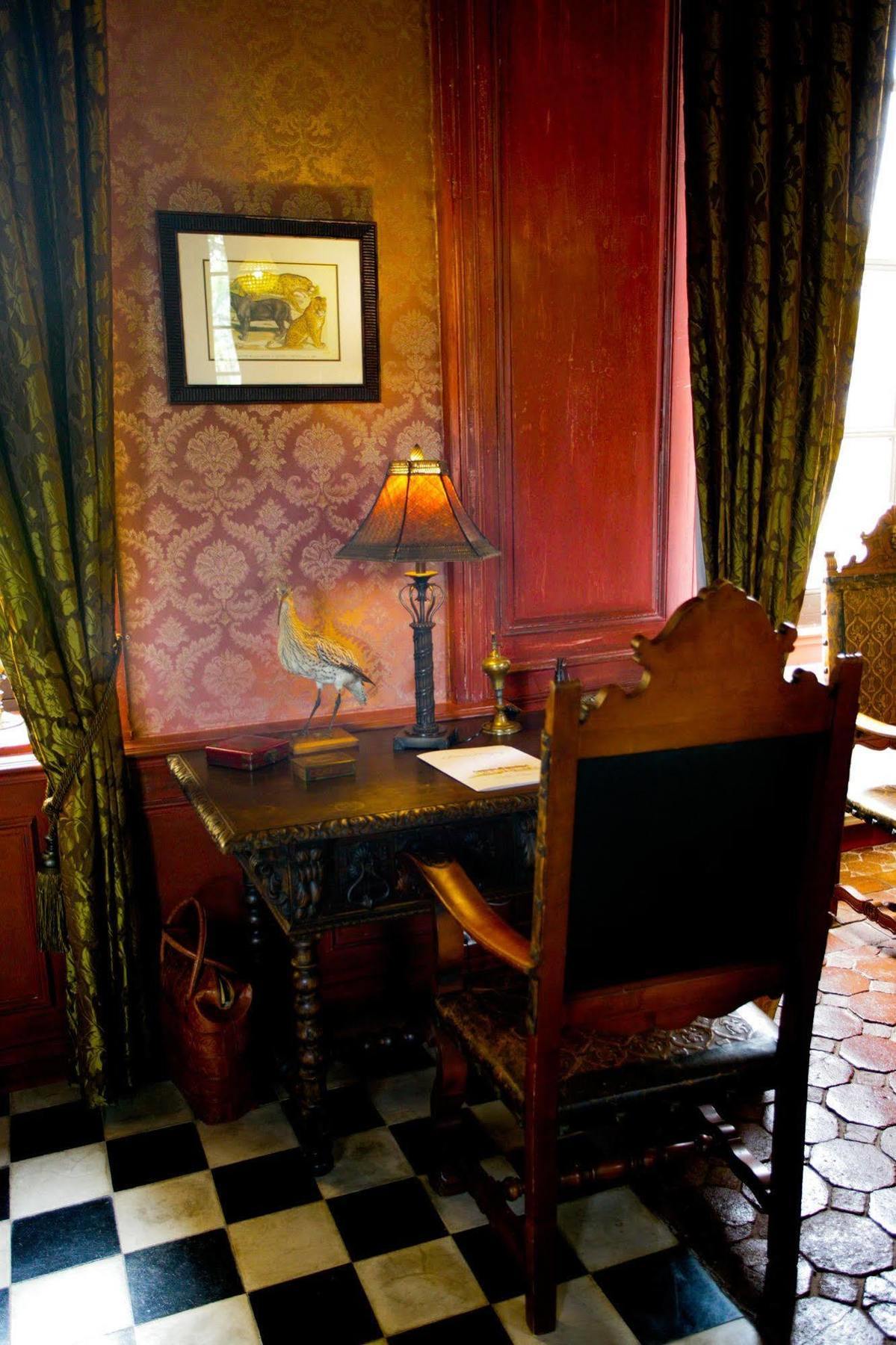 Chateau D'Origny, Chambres D'Hotes Et Restaurant Gastronomique Ouches Eksteriør billede