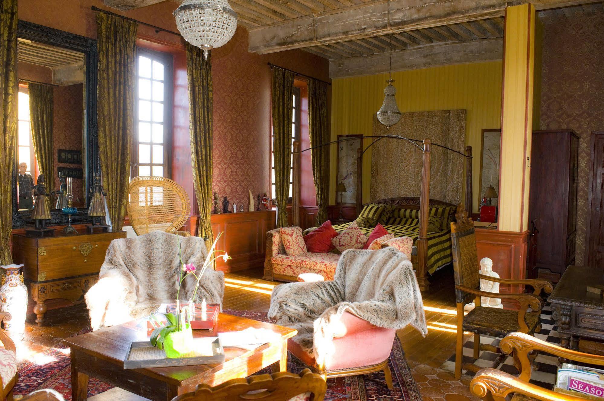 Chateau D'Origny, Chambres D'Hotes Et Restaurant Gastronomique Ouches Eksteriør billede